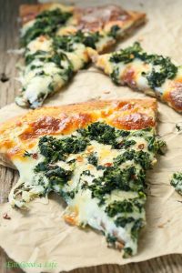 garlic-spinach-pizza-600x900