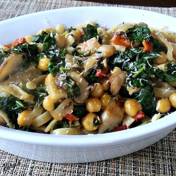 Kale with Chicken & Chickpeas - Karyl's Kulinary Krusade Kale with Chicken & Chickpeas - Karyl's Kulinary Krusade