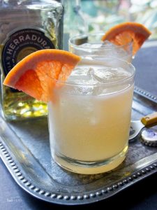 Mexican-Mule-Cocktail-Treats-and-Eats-7