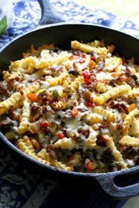 loaded-philly-cheesesteak-skillet-fries-1-1 loaded-philly-cheesesteak-skillet-fries-1-1
