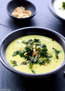 kale-cauliflower-soup-7-1