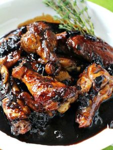 sticky-red-wine-glazed-wings-6014 sticky-red-wine-glazed-wings-6014