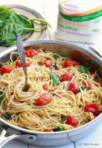 Cherry Tomato, Basil, Spinach & Parmesan Pasta by Life Made Sweeter