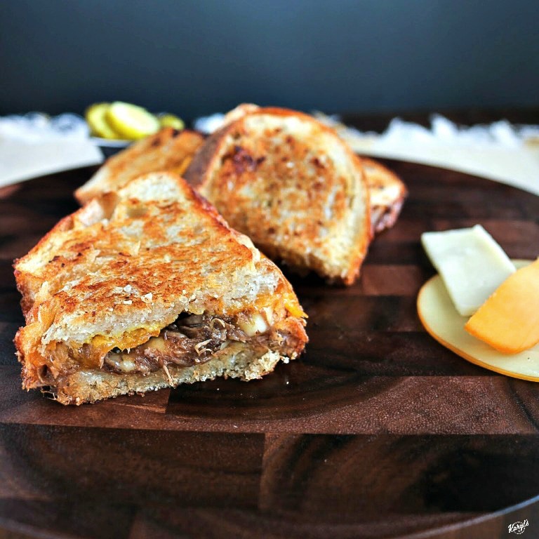 Pulled Pork Grilled Cheese - Karyl's Kulinary Krusade